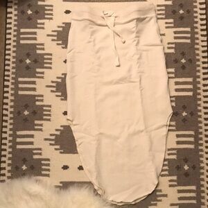Frank and Eileen Donegal Skirt L. Brand New